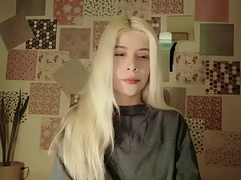 Snapshot of kalitsa_ chatting on November 17, 11:05 am kalitsa online show from November 17, 11:05 am