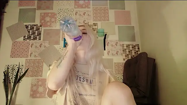 Snapshot of kalitsa_ chatting on December 5, 10:02 am kalitsa online show from December 5, 10:02 am