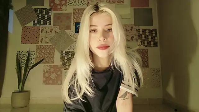 Snapshot of kalitsa_ chatting on December 14, 7:14 am kalitsa online show from December 14, 7:14 am