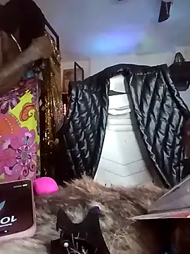 Motherbigbus online show from February 8, 6:39 am