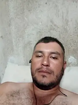 Snapshot of vichot88 chatting on December 15, 1:54 am vichot88 online show from December 15, 1:54 am