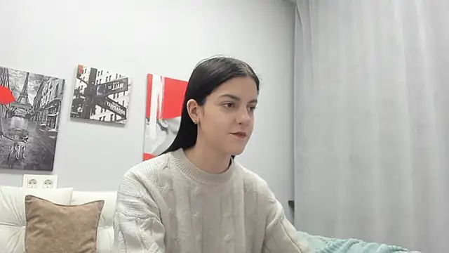 Lovely Audrey online show from December 2, 8:08 am