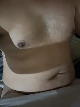 laharl69 online show from June 27, 7:57 am