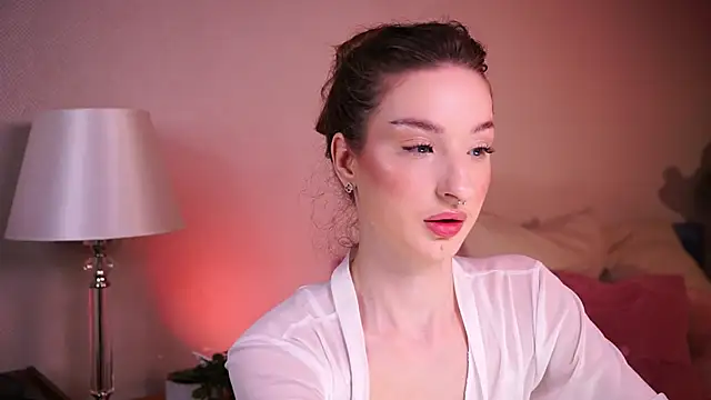 lexy exe online show from June 29, 9:15 pm