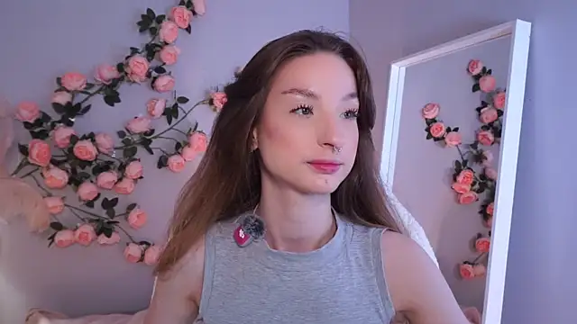 lexy exe online show from July 13, 8:55 pm