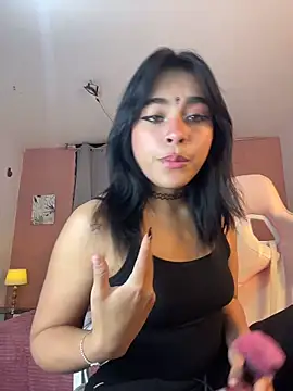 Snapshot of Sophie_wyld chatting on November 18, 11:26 pm Sophie wyld online show from November 18, 11:26 pm