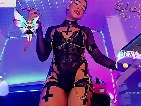 cristal stormy online show from February 5, 4:22 pm