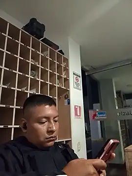 Snapshot of Jeison0323 chatting on March 16, 6:28 am Jeison0323 online show from March 16, 6:28 am