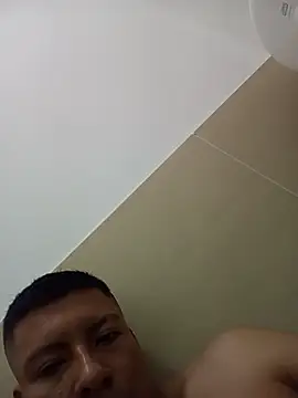 Jeison0323 online show from July 17, 8:46 pm