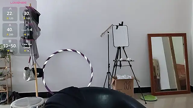 Snapshot of adele8731 chatting on November 21, 2:21 am adele8731 online show from November 21, 2:21 am