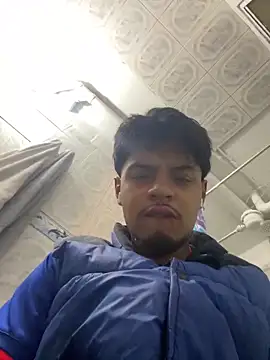 Snapshot of deivonthewater chatting on March 30, 3:07 am deivonthewater online show from March 30, 3:07 am