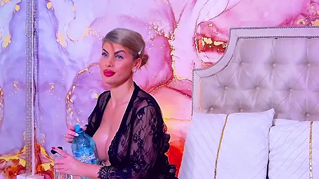 SalmaRroze online show from November 21, 5:06 am