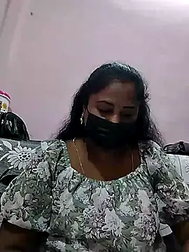 Snapshot of Tamil_devagi chatting on December 2, 8:52 am Tamil devagi online show from December 2, 8:52 am