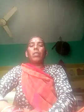 Snapshot of Xx_savita chatting on November 27, 8:38 am Xx savita online show from November 27, 8:38 am