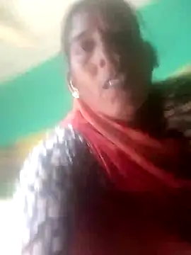 Snapshot of Xx_savita chatting on November 28, 5:21 am Xx savita online show from November 28, 5:21 am