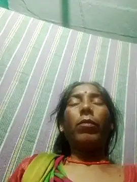 Snapshot of Xx_savita chatting on March 6, 11:12 pm Xx savita online show from March 6, 11:12 pm