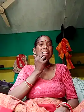 Snapshot of Xx_savita chatting on April 7, 9:54 am Xx savita online show from April 7, 9:54 am