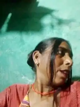 Snapshot of Xx_savita chatting on April 12, 8:14 pm Xx savita online show from April 12, 8:14 pm