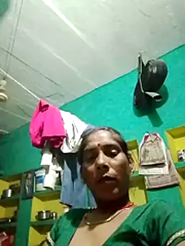 Snapshot of Xx_savita chatting on April 24, 11:40 pm Xx savita online show from April 24, 11:40 pm