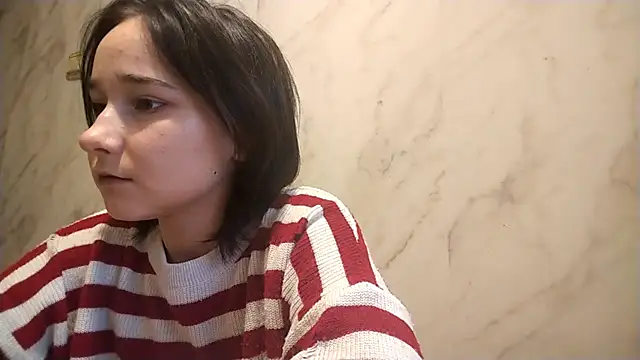 Snapshot of TianaMeiser chatting on November 19, 11:32 am TianaMeiser online show from November 19, 11:32 am