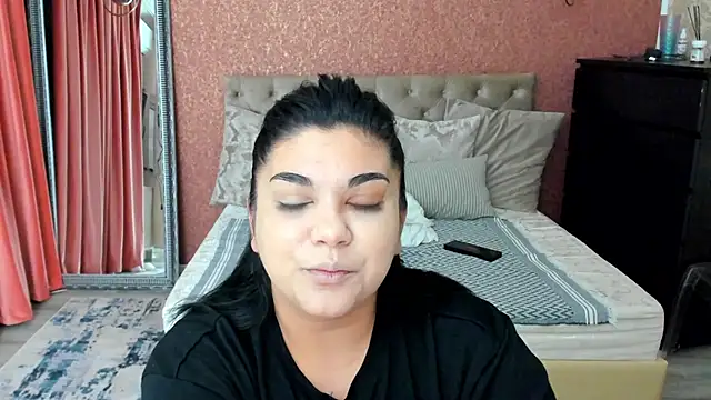 SpicyCarlaXX online show from May 19, 8:15 pm