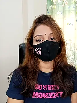 Snapshot of Sexy-Jara1 chatting on November 20, 3:18 am Sexy-Jara1 online show from November 20, 3:18 am