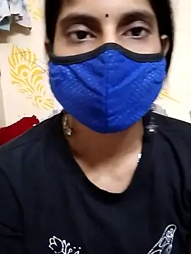 Snapshot of Rani_janam chatting on April 21, 4:01 pm Rani janam online show from April 21, 4:01 pm