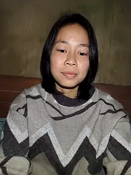 Snapshot of Cat-meow chatting on November 30, 2:43 pm Cat-meow online show from November 30, 2:43 pm