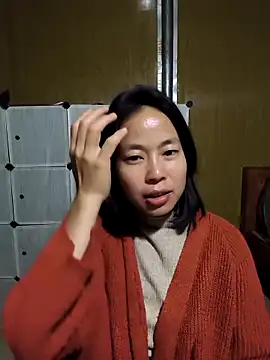 Snapshot of Cat-meow chatting on December 15, 1:15 pm Cat-meow online show from December 15, 1:15 pm