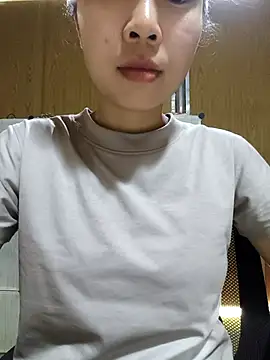 Snapshot of Cat-meow chatting on April 8, 5:51 am Cat-meow online show from April 8, 5:51 am