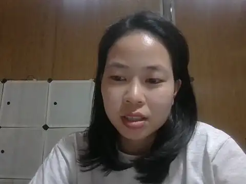 Snapshot of Cat-meow chatting on May 5, 6:21 am Cat-meow online show from May 5, 6:21 am
