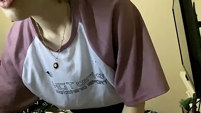 Snapshot of zxctoxic chatting on November 21, 12:26 pm zxctoxic online show from November 21, 12:26 pm