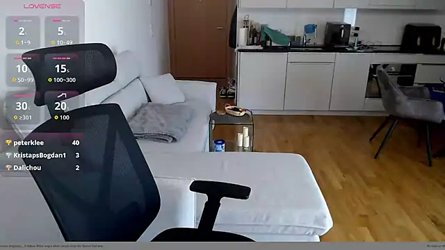 Buidapest online show from March 22, 10:18 am