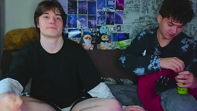 Snapshot of jordanjock chatting on December 16, 11:48 am jordanjock online show from December 16, 11:48 am