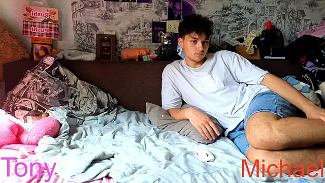 Snapshot of jordanjock chatting on June 22, 9:28 am jordanjock online show from June 22, 9:28 am