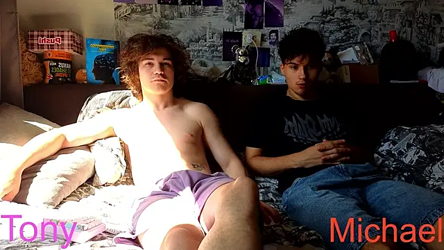 Snapshot of jordanjock chatting on July 16, 8:42 am jordanjock online show from July 16, 8:42 am