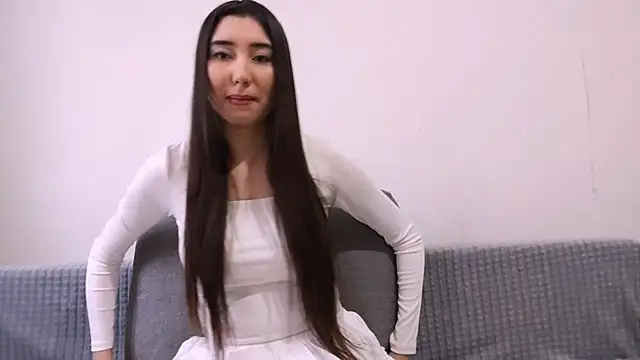 Snapshot of Alice_puff chatting on December 1, 10:09 am Alice puff online show from December 1, 10:09 am