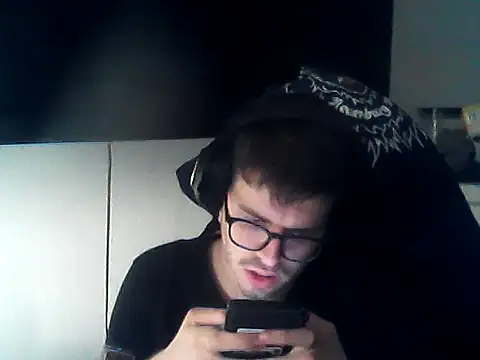 Snapshot of DesertedMonoxide chatting on March 9, 4:00 pm DesertedMonoxide online show from March 9, 4:00 pm