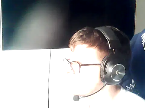 Snapshot of DesertedMonoxide chatting on March 15, 11:38 am DesertedMonoxide online show from March 15, 11:38 am