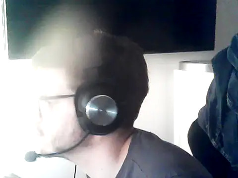 Snapshot of DesertedMonoxide chatting on March 24, 5:07 pm DesertedMonoxide online show from March 24, 5:07 pm