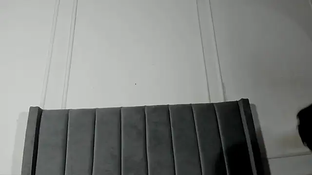 Snapshot of Angel-umbra chatting on December 4, 8:34 am Angel-umbra online show from December 4, 8:34 am