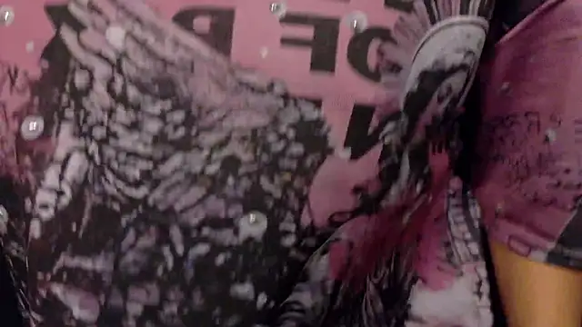 Snapshot of Angel-umbra chatting on March 7, 8:50 pm Angel-umbra online show from March 7, 8:50 pm