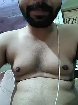 Snapshot of hunterr1593 chatting on June 21, 2:36 am hunterr1593 online show from June 21, 2:36 am