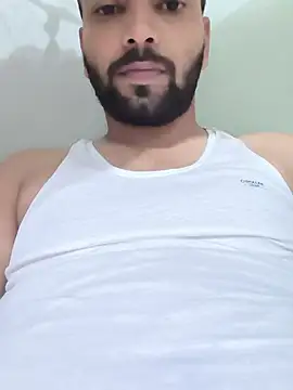 Snapshot of hunterr1593 chatting on July 16, 4:02 pm hunterr1593 online show from July 16, 4:02 pm