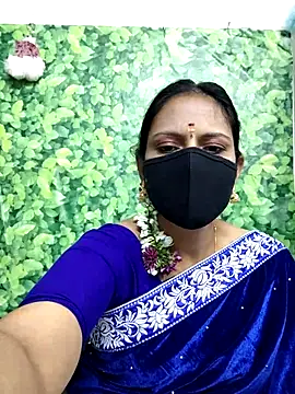 Queen-Neha online show from December 20, 6:37 pm