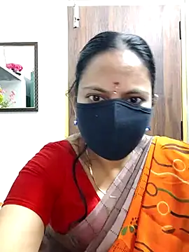 Queen-Neha online show from February 3, 8:08 am