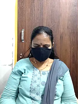 Queen-Neha online show from March 1, 8:05 am