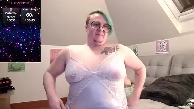 queerlyjaz online show from January 14, 1:55 am