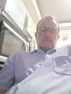 Snapshot of nard53 chatting on April 16, 9:21 am nard53 online show from April 16, 9:21 am