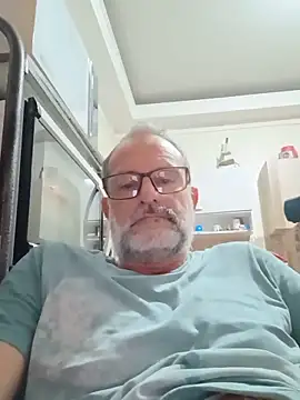 Snapshot of nard53 chatting on June 14, 9:55 am nard53 online show from June 14, 9:55 am